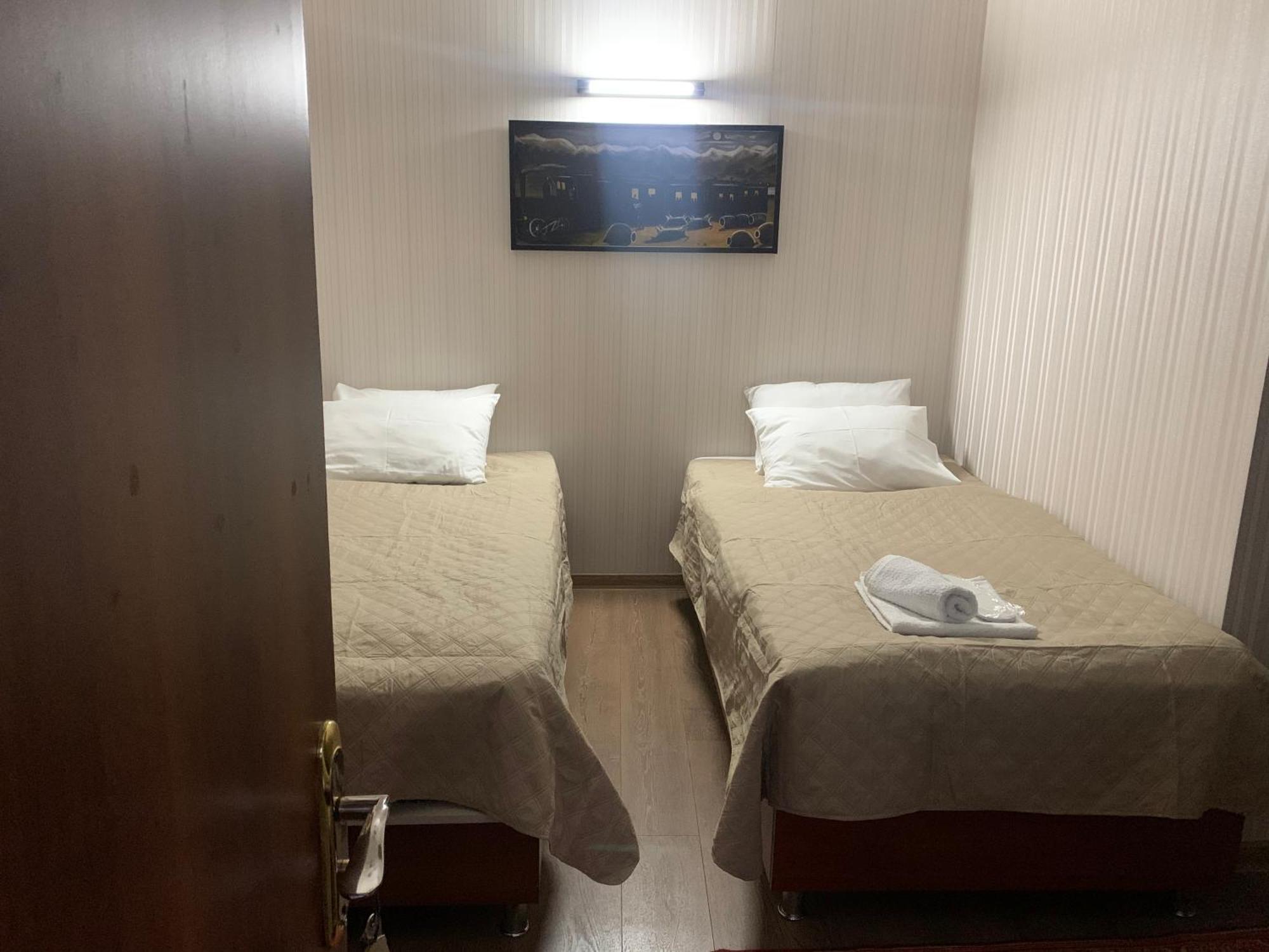 Hotel The Builder 124 Тбилиси Экстерьер фото